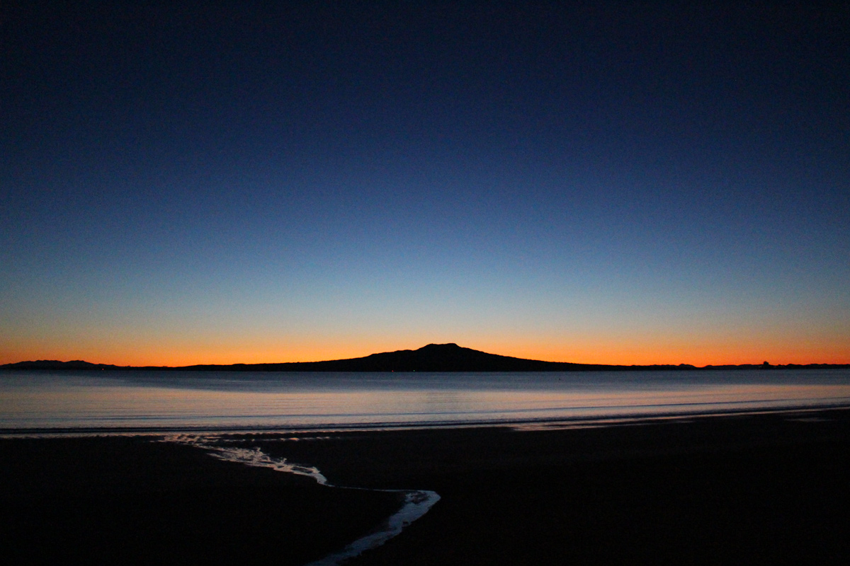 takapuna-beach